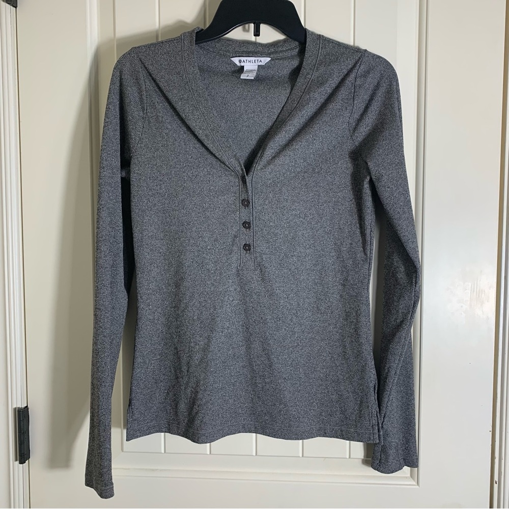 Athleta Women’s Gray Long Sleeve Henley Size Small